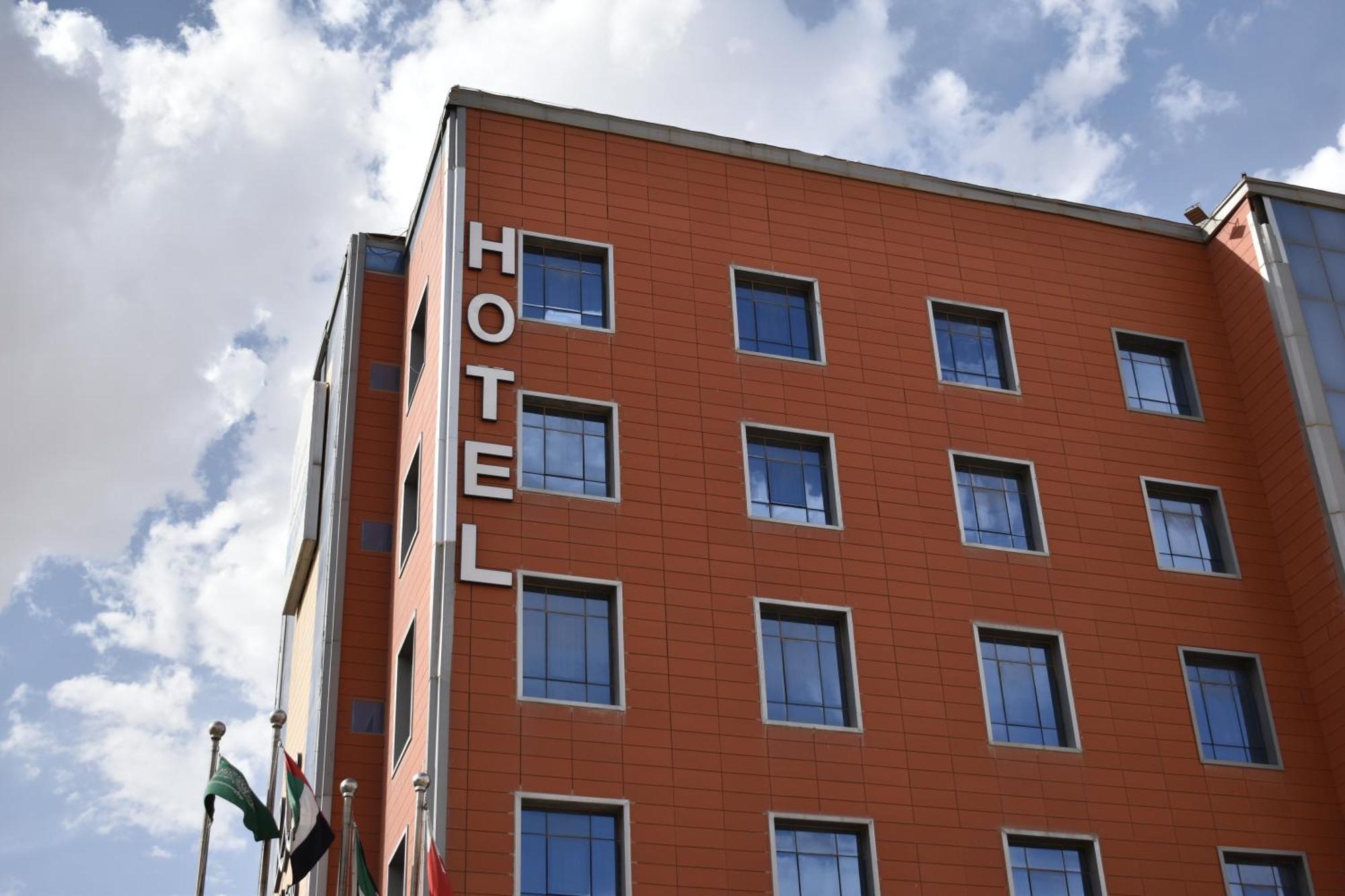 Dabab Hotel By Warwick Riadh Exterior foto
